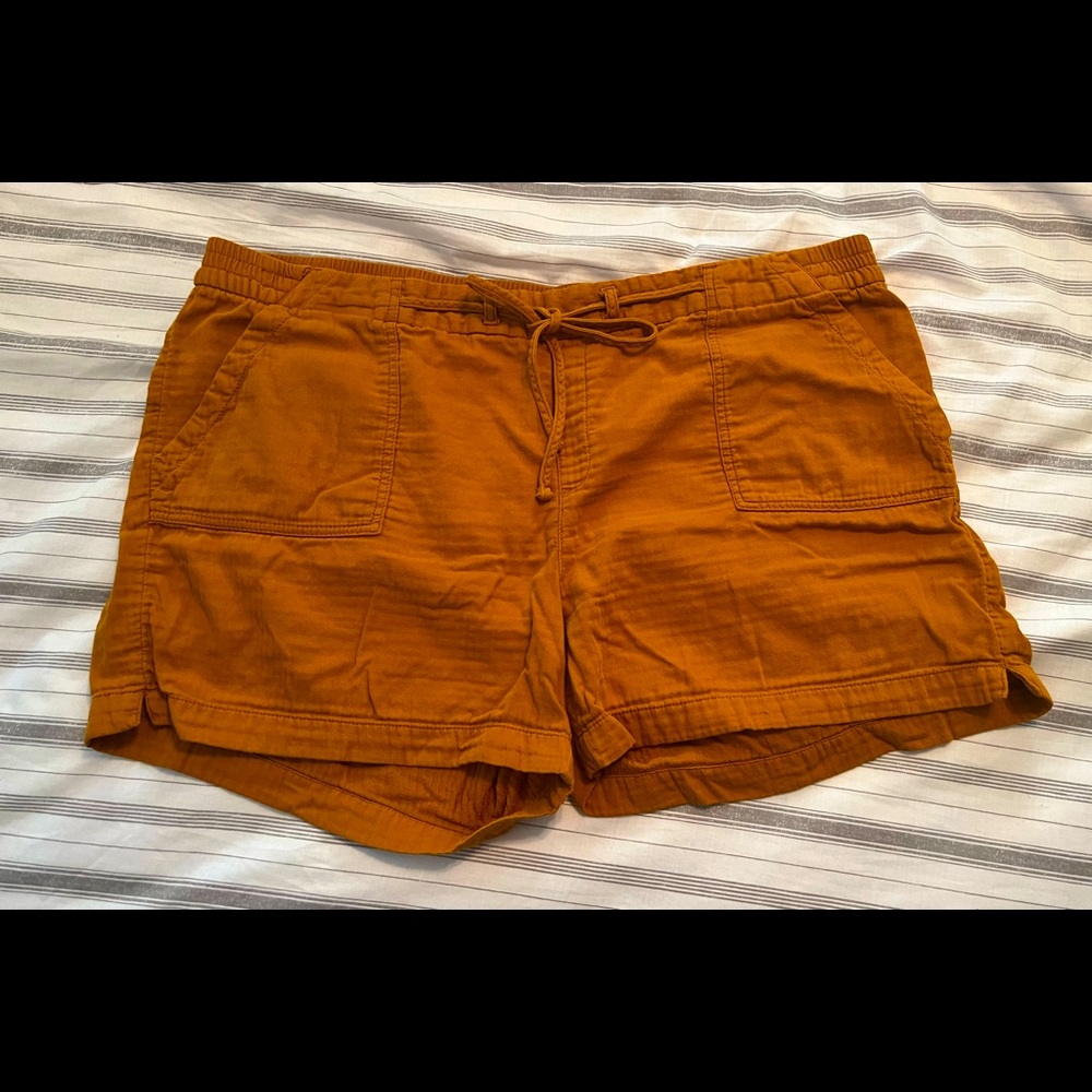 Old Navy twill drawstring shorts. XXL